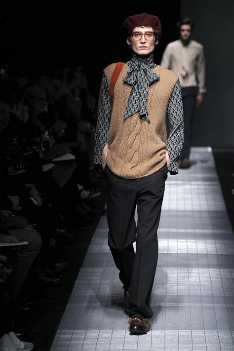 Gucci: Fall 2015 Menswear 